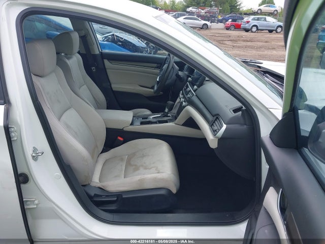 1HGCV1F10JA256057 Honda ACCORD LX