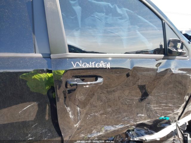 2022 RAM 1500 1C6RRFFG9NN296819 Photo 4