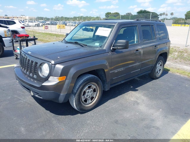 1C4NJPBB4GD716767 Jeep Patriot Sport