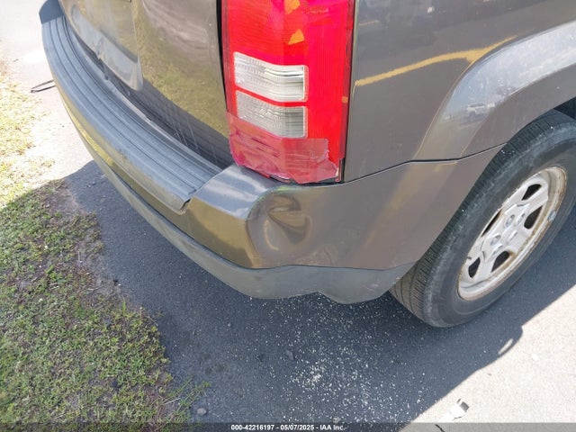 1C4NJPBB4GD716767 Jeep Patriot Sport