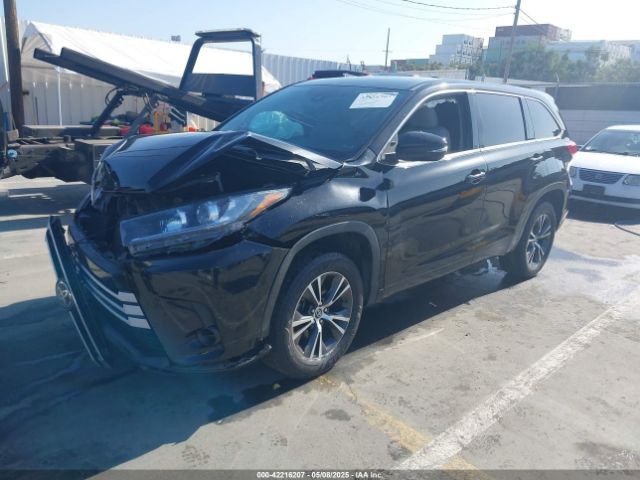 5TDZZRFH3JS252287 Toyota Highlander Le