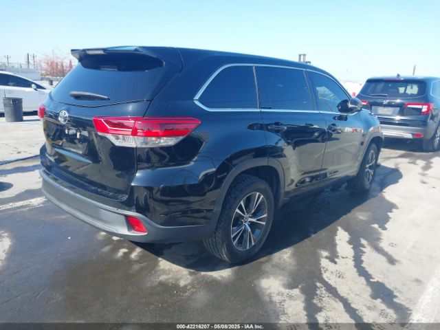 5TDZZRFH3JS252287 Toyota Highlander Le