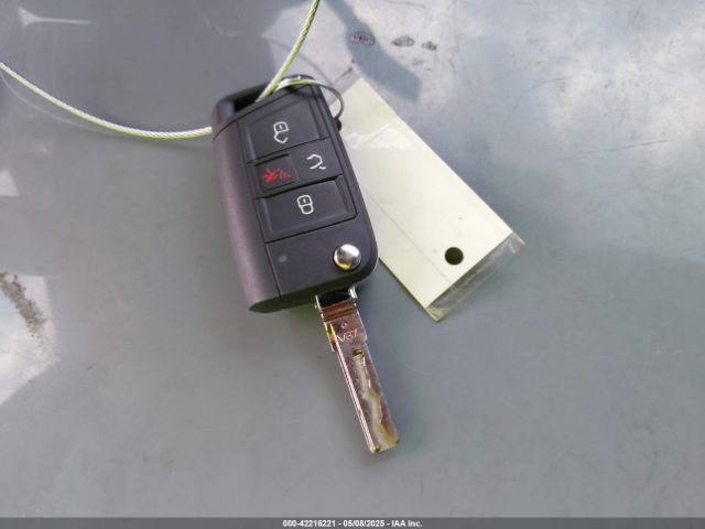 3VW5T7AU7FM076809 Volkswagen Golf Gti 2.0t S 4-door