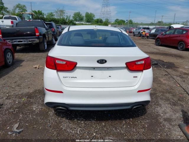 KNAGM4A7XF5579190 KIA Optima Lx