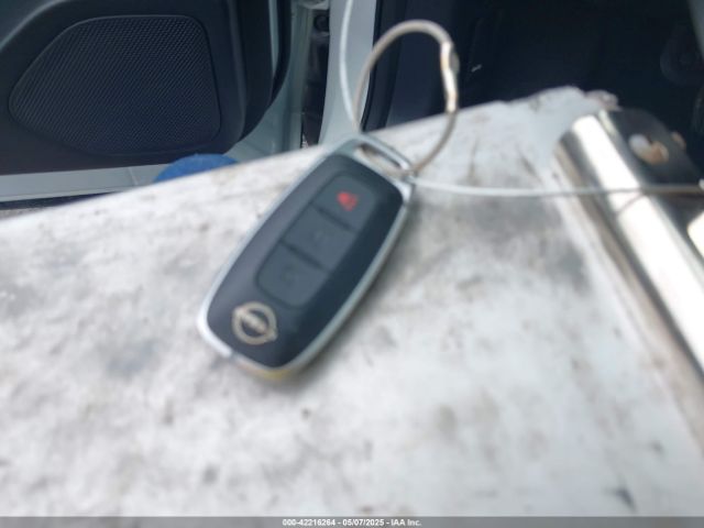 5N1BT3AA4RC681960 Nissan Rogue S Fwd
