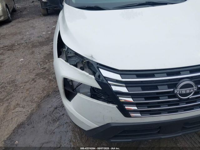 5N1BT3AA4RC681960 Nissan Rogue S Fwd