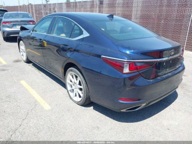 58ADZ1B12NU135987 Lexus ES 350