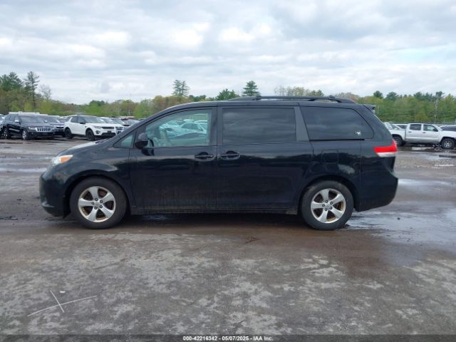 5TDKK3DC0ES487830 Toyota Sienna Le V6 8 Passenger