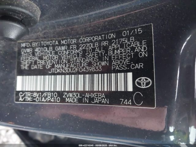 JTDKN3DU2F0439833 Toyota Prius Two
