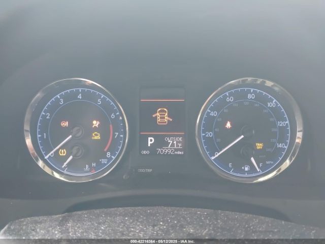 2T1BURHE0HC846177 Toyota COROLLA LE
