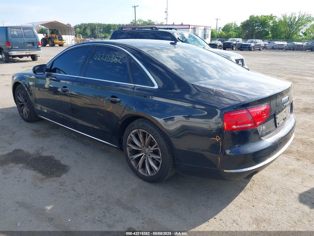 2012 AUDI A8 WAUAVAFD8CN029546 Photo 2