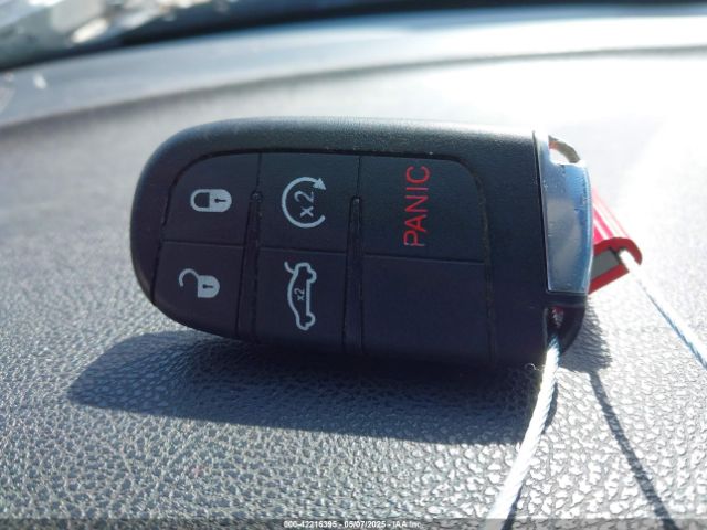 2C3CDXBG6FH767882 Dodge 2015