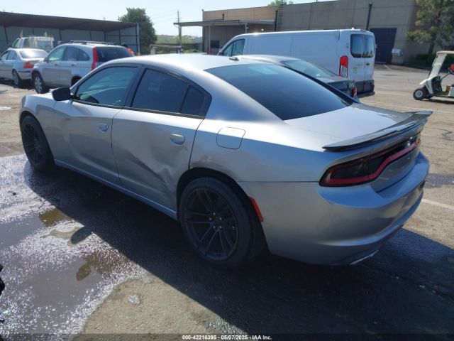 2C3CDXBG6FH767882 Dodge 2015