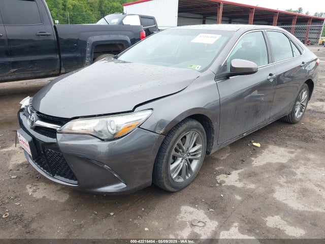 4T1BF1FK2GU223970 Toyota CAMRY SE