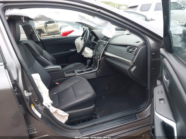4T1BF1FK2GU223970 Toyota CAMRY SE