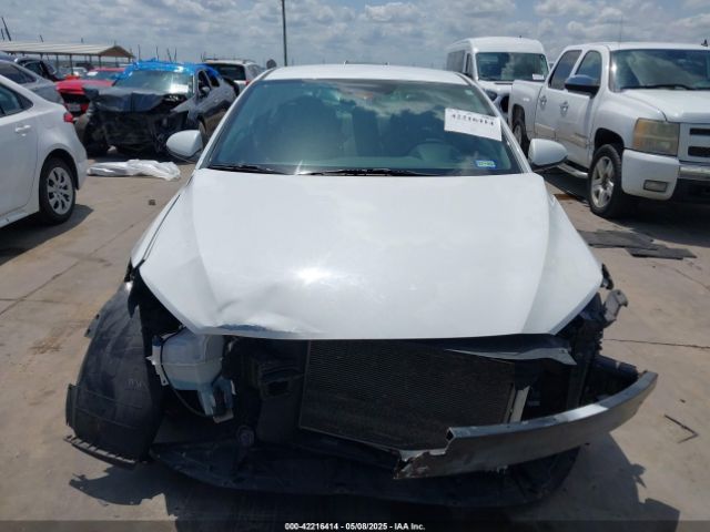 5NPD74LF3HH097407 Hyundai ELANTRA SE