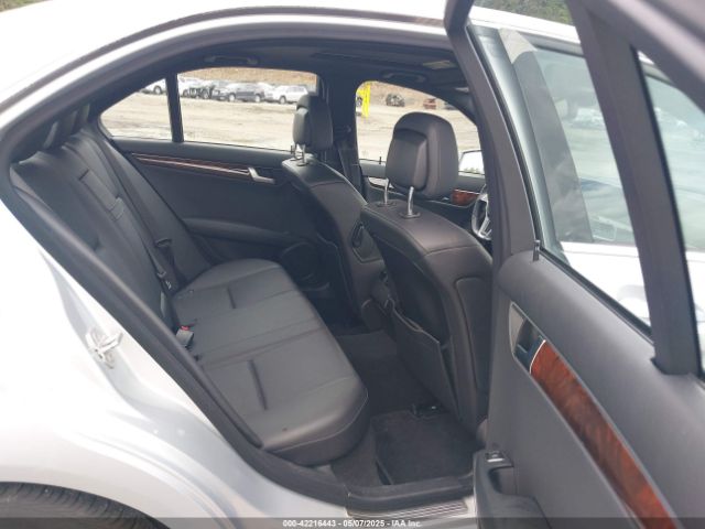 2013 MERCEDES-BENZ C 300 WDDGF8AB0DR256335 Photo 7