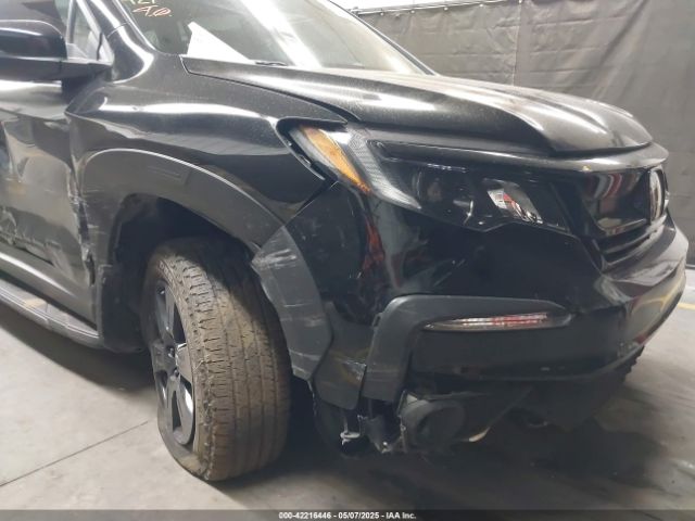 5FNYF6H81NB062109 Honda Pilot Awd Trailsport