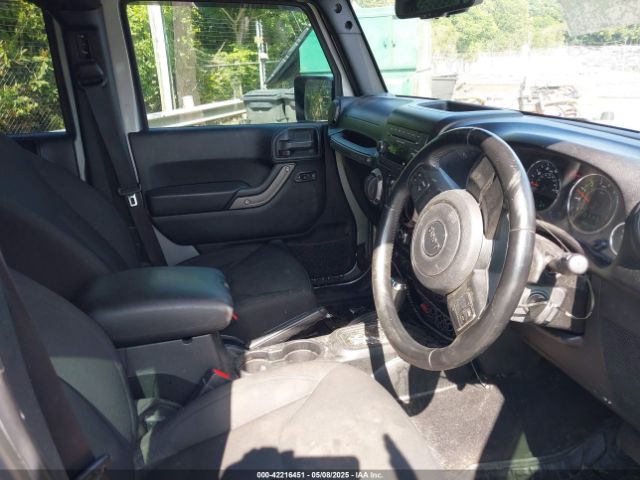 2016 JEEP WRANGLER UNLIMITED 1C4BJWKG2GL340536 Photo 4