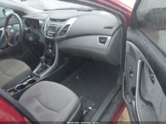5NPDH4AE9EH517612 Hyundai ELANTRA SE