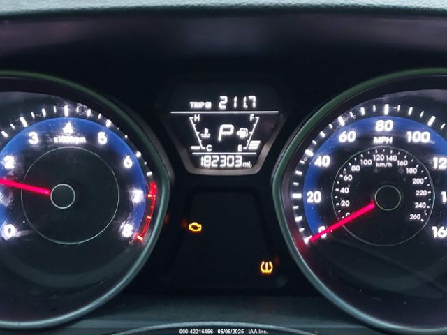 5NPDH4AE9EH517612 Hyundai ELANTRA SE