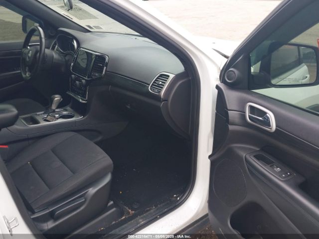 1C4RJFAGXLC125416 Jeep Grand Cherokee Laredo