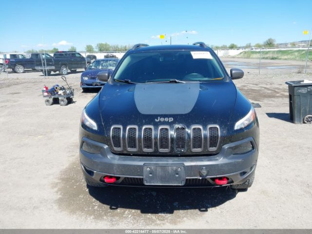 1C4PJMBXXJD572667 Jeep Cherokee Trailhawk 4x4