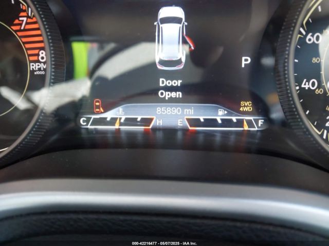 1C4PJMBXXJD572667 Jeep Cherokee Trailhawk 4x4