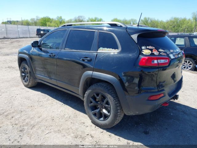1C4PJMBXXJD572667 Jeep Cherokee Trailhawk 4x4