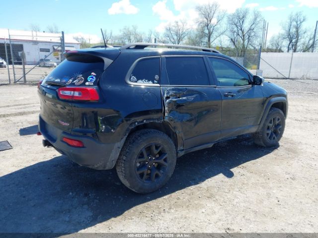 1C4PJMBXXJD572667 Jeep Cherokee Trailhawk 4x4