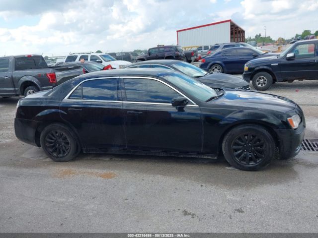 2C3CCAAG6EH220935 Chrysler 300