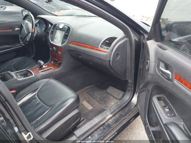 2C3CCAAG6EH220935 Chrysler 300