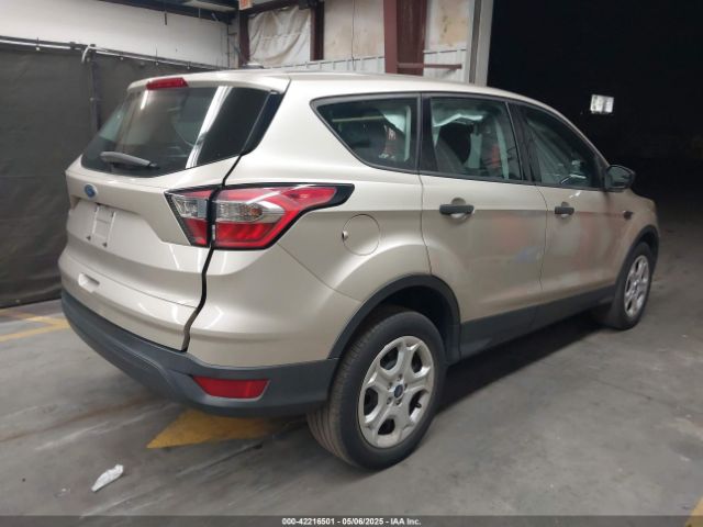2018 FORD ESCAPE 1FMCU0F70JUA31339 Photo 3