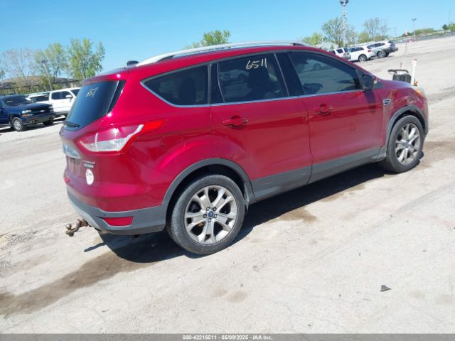 1FMCU0JX1EUE11061 Ford Escape Titanium