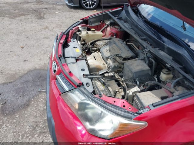 2T3ZFREV7FW175414 Toyota RAV4 LE