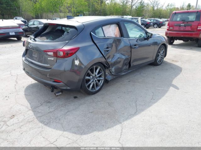 2018 MAZDA MAZDA3 3MZBN1M39JM192552 Photo 3
