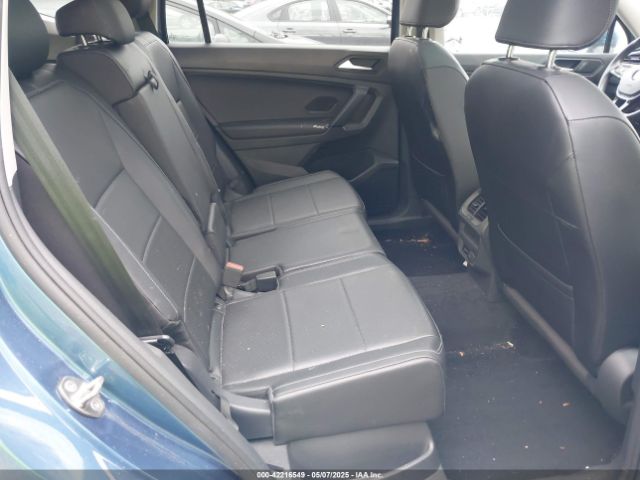 3VV2B7AXXKM152294 Volkswagen Tiguan 2.0t Se/2.0t Sel/2.0t Sel R-line/2.0t Sel R-line Black