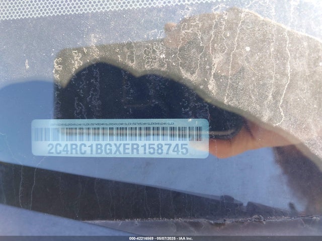 2C4RC1BGXER158745 Chrysler 2014