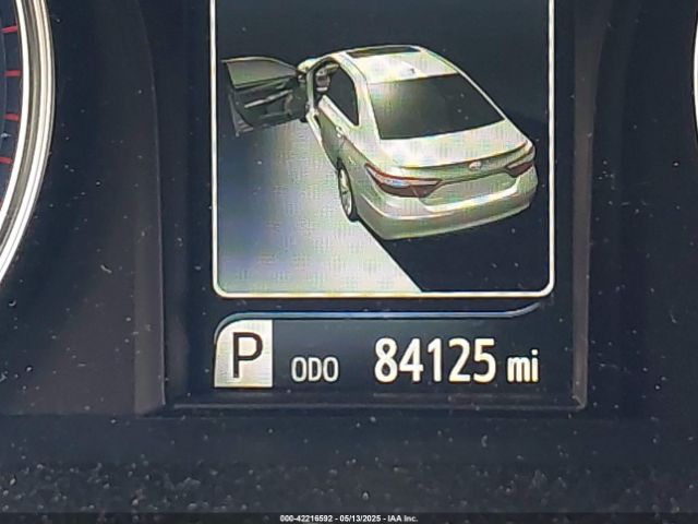 4T1BF1FKXHU767084 Toyota CAMRY LE
