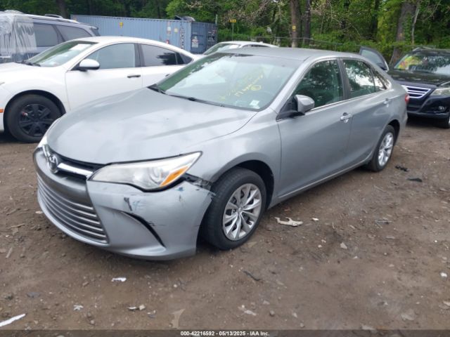 4T1BF1FKXHU767084 Toyota CAMRY LE