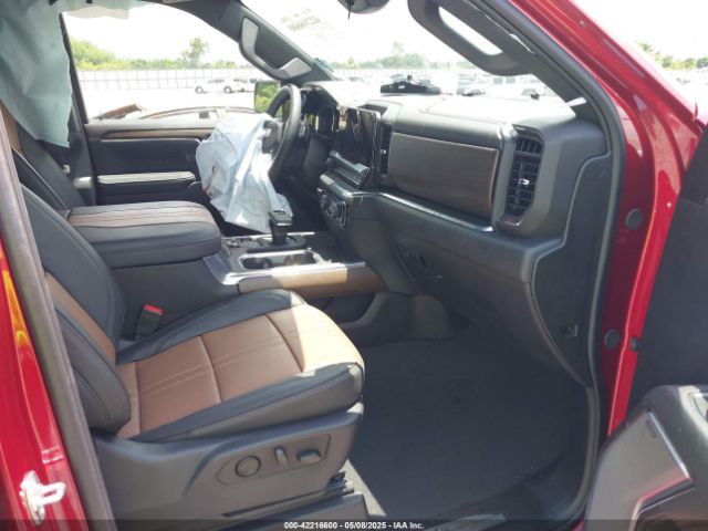 2025 CHEVROLET SILVERADO 1500 1GCUKJE84SZ176483 Photo 4