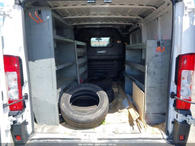 3C6LRVVG4ME529686 RAM Promaster 2500 Low Roof 136 Wb