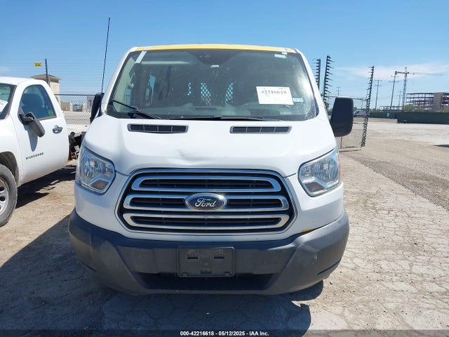 1FTYR1YM8JKA99033 Ford Transit-250
