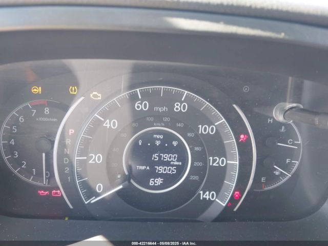 5J6RM4H30EL053945 Honda CR-V LX