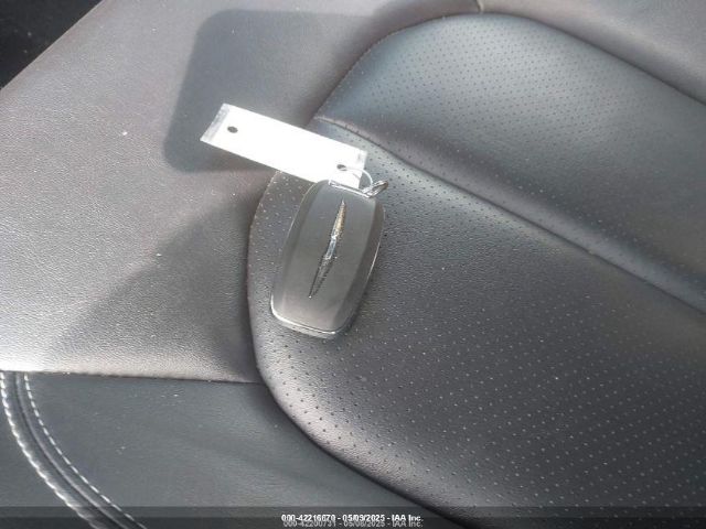 2025 CHRYSLER PACIFICA 2C4RC1BG4SR510410 Photo 10