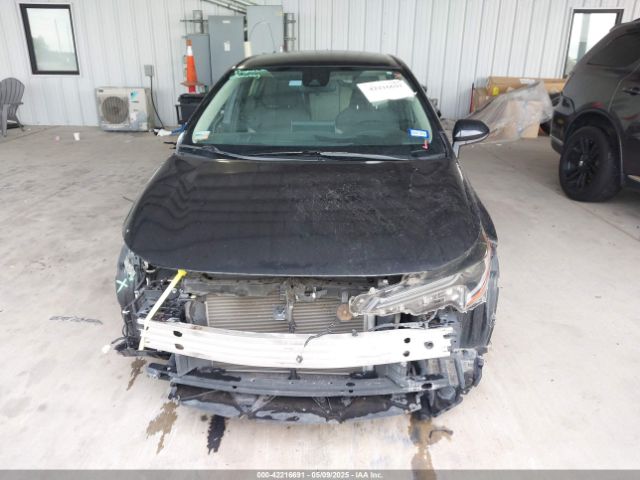 JTDEPRAE9LJ035084 Toyota COROLLA LE