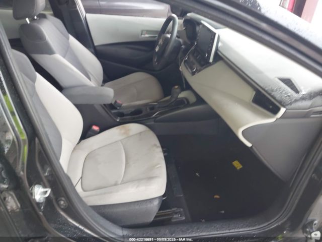 JTDEPRAE9LJ035084 Toyota COROLLA LE