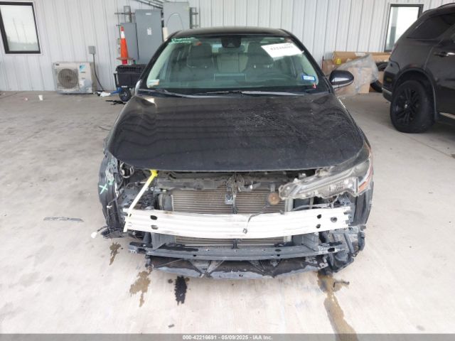 JTDEPRAE9LJ035084 Toyota COROLLA LE