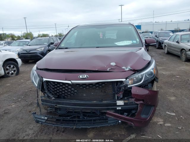 KNDMB5C13H6328499 KIA SEDONA LX