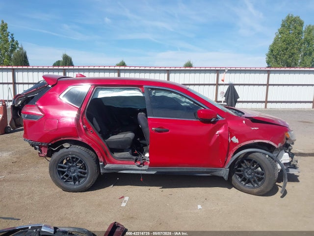 Nissan 2017 2017 JN8AT2MV6HW004256 Image 13